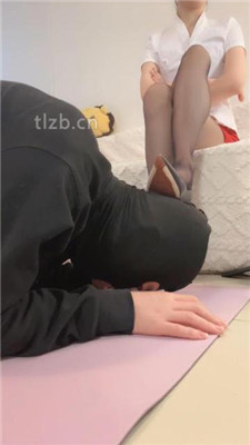 图片[2]_【苒溪】高跟黑丝诱惑舔/耳光/嘴叼鞋插嘴_HD绳艺资源