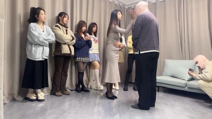 图片[2]_【狗哥】强推-七素人女神重度高难度挑战玩狗_HD绳艺资源