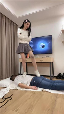 图片[3]_【陈甜女帝】精神小妹S-小白鞋全体重蹦迪_HD绳艺资源