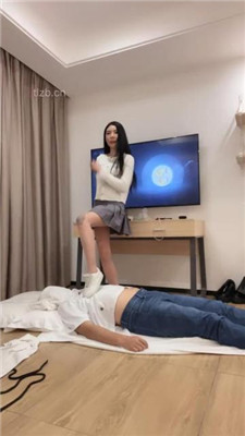 图片[9]_【陈甜女帝】精神小妹S-小白鞋全体重蹦迪_HD绳艺资源