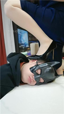 图片[19]_【咩祖】肉丝脚狂舔/高跟踩狗舌/清理脚趾/臭脚捂脸_HD绳艺资源