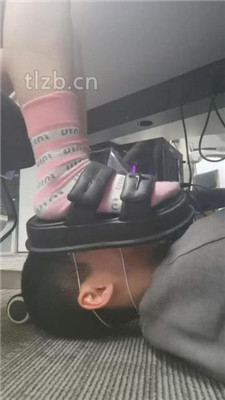 图片[11]_【双子姬】办公室视角-老板狂舔女下属的jio_HD绳艺资源