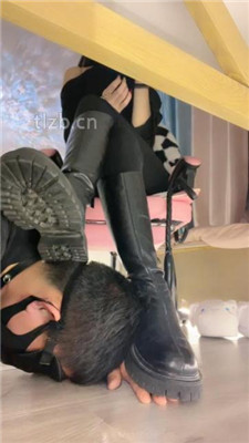 【槿一】长靴无意识碾压踩狗子_HD绳艺资源