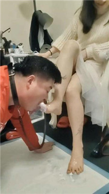 图片[16]_【曹大成】飞鱼S复出调-浓痰吐脸/原味脚踩脸虐乳/深喉耳光_HD绳艺资源