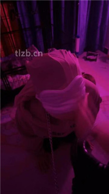 图片[3]_【璐璐大王】圈养M跪舔长靴踩踏/重度sp_HD绳艺资源