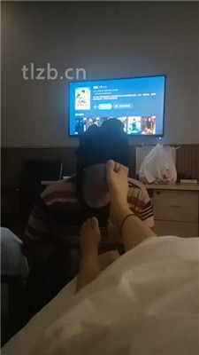 图片[6]_【赞拉】下跪舔素人小姐姐的臭脚_HD绳艺资源