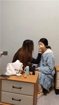 【小雅老师】母畜-化妆师沦为出气筒【双视角版】_HD绳艺资源