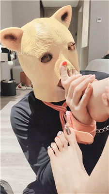 图片[9]_【娜娜米】舔脏靴子玉足/脚踩喂食【完整版】_HD绳艺资源