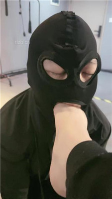 图片[18]_【黑兔】严刑逼供教训犯人-舔脏老爹鞋/吊绑虐打/狗链遛狗_HD绳艺资源