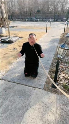 图片[3]_【沅芷大人】圈养犬化-户外狗链遛狗_HD绳艺资源