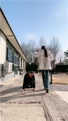 图片[4]_【沅芷大人】圈养犬化-户外狗链遛狗_HD绳艺资源