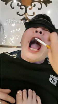 图片[11]_【文文文】KTV开发双素人-舔脏鞋底/踢踹/碾压狗头/闻棉袜踩踏_HD绳艺资源