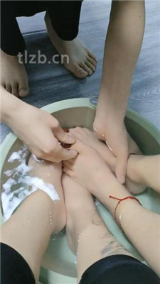 图片[7]_【尤尤子】双S-原味脚裸足狂舔【双视角版】_HD绳艺资源