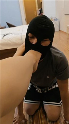 图片[19]_【乔伊】骑马训练镜前辱/高跟黑丝踩虐/踩踏面包喂食/坐脸窒息_HD绳艺资源