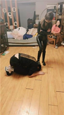 图片[11]_【诗琪】骨头口塞/长靴踩虐/训练腿绞【双视角版】_HD绳艺资源