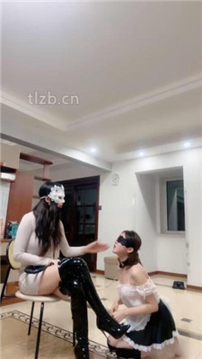 【妆主大大】女奴-奴下奴-骑马/耳光/转胯/口水_HD绳艺资源