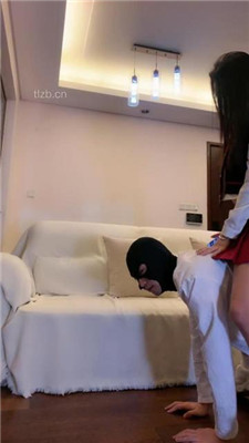 【宝爷】掐乳/耳光/跪舔脏鞋白袜/转胯骑狗背/提档_HD绳艺资源