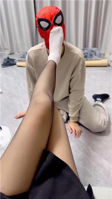 图片[20]_【大一诗诗】吐口水鞋上让狗舔/转胯/闻白袜黑丝_HD绳艺资源