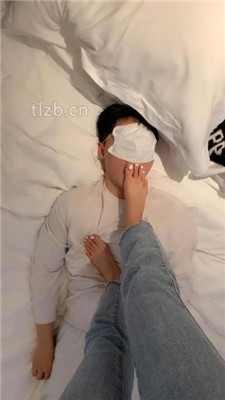 【超级咚咚】裸足全体重踩踏/圣水/恋足狂舔_HD绳艺资源