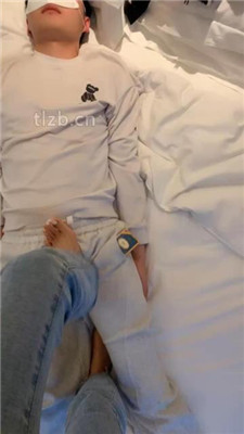 图片[3]_【超级咚咚】裸足全体重踩踏/圣水/恋足狂舔_HD绳艺资源