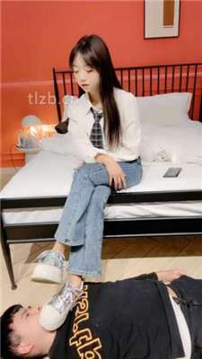 【珂儿大小姐】全体重踩踏/提档/舔脏鞋底/闻鞋窝_HD绳艺资源