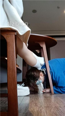 图片[7]_【爱可呀】母畜-舔脏鞋底臭白袜/全体重踩_HD绳艺资源