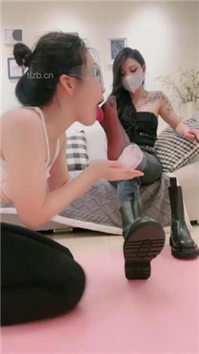 图片[16]_【爱神】母畜转胯踩踏喂食/舔鞋底藤条训练/狗盆喝圣水【完整版】_HD绳艺资源