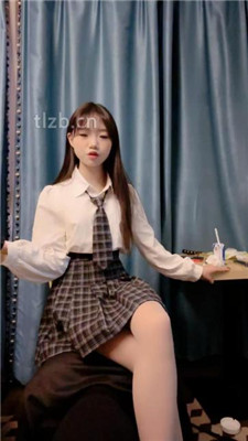 图片[3]_【珂儿大小姐】JK小姐姐-跪舔高跟美腿/耳光_HD绳艺资源