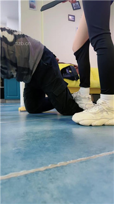 图片[8]_【骨精精】跪求主人赏赐圣水_HD绳艺资源