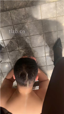 图片[7]_【亚兮】黑丝高跟恋足舔/伺候沐足/转胯/舔内裤_HD绳艺资源