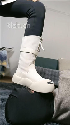 图片[12]_【梓S】短靴踢打狗子-跪地求饶_HD绳艺资源