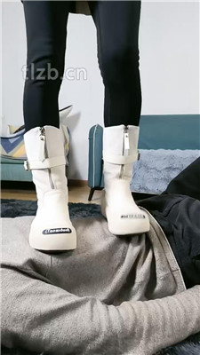 图片[13]_【梓S】短靴踢打狗子-跪地求饶_HD绳艺资源