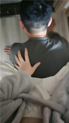 图片[3]_【青岛大混子】圈养奴伺候主人就寝_HD绳艺资源