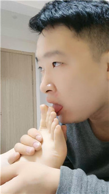 图片[12]_【青岛大混子】圈养奴伺候主人就寝_HD绳艺资源