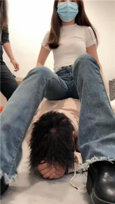 图片[4]_【草莓奶昔】双S牛仔胯下羞辱/连环耳光踩踏深喉【双视角版】_HD绳艺资源