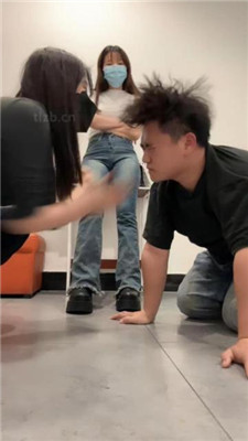 图片[7]_【草莓奶昔】双S牛仔胯下羞辱/连环耳光踩踏深喉【双视角版】_HD绳艺资源