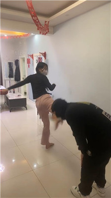 图片[17]_【精神小妹】跆拳道妹妹真人靶训练_HD绳艺资源