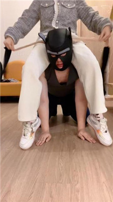 图片[3]_【可可公主】运动鞋踩踏/骑马转胯/训练/狂吸臭白袜_HD绳艺资源