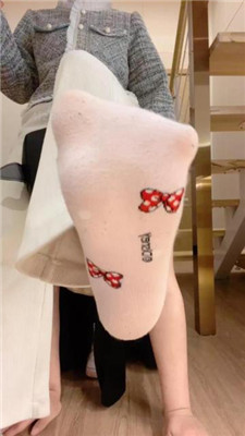 图片[18]_【可可公主】运动鞋踩踏/骑马转胯/训练/狂吸臭白袜_HD绳艺资源