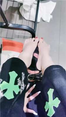 图片[3]_【一禾】掐脖窒息/裸足踩狗捂脸_HD绳艺资源