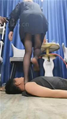 图片[10]_【魔鬼天使】长靴踩虐/抽耳光/绳艺技巧/训练骑马_HD绳艺资源