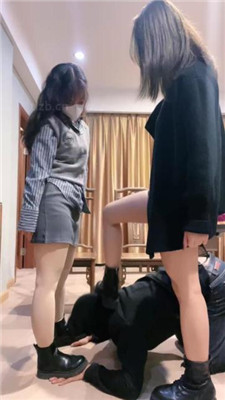 图片[3]_【盖洛】双S-跪爬短靴踩/训练/骑马踩踏/清理白袜脏鞋底_HD绳艺资源