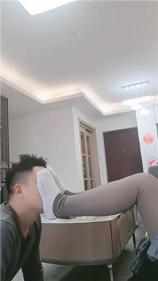 图片[5]_【嗯哼】暴揍-狠抽耳光/掐乳/白袜脚捂脸_HD绳艺资源