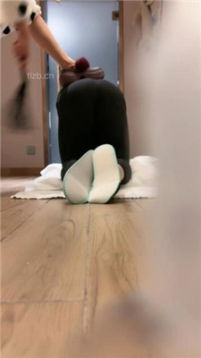 图片[2]_【汐言】舔脏长靴/闻原味肉丝/裸足踩脸_HD绳艺资源