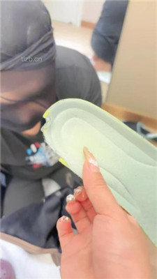 图片[10]_【汐言】舔脏长靴/闻原味肉丝/裸足踩脸_HD绳艺资源