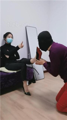 图片[5]_【凌儿女神】新年第一鞭-重度训练/狗爪子踩出血_HD绳艺资源