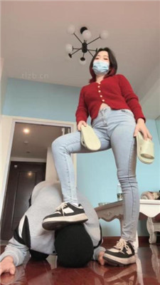 图片[7]_【朱砂痣】情人节-和我的脚底接吻-超臭白袜脚捂脸_HD绳艺资源