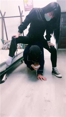 图片[9]_【大小姐】跪舔高帮帆布鞋白袜/训练/手铐绳艺技巧_HD绳艺资源