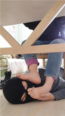 图片[2]_【樱樱】桌底视角-近距离-玩虐贱奴【下】_HD绳艺资源