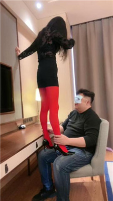 图片[10]_【爱丽丝】黑丝网袜御姐-当脚垫/口吐喂食/高跟踩踏_HD绳艺资源